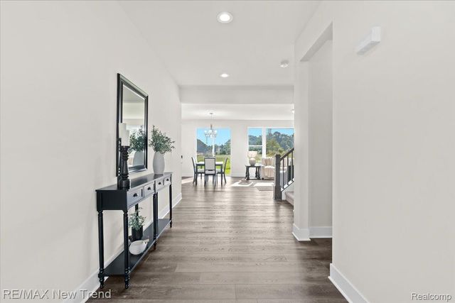 2406 Madison Street, Wixom, MI 48393