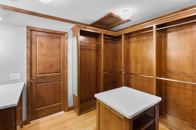 4030 Mackubin Street, Shoreview, MN 55126