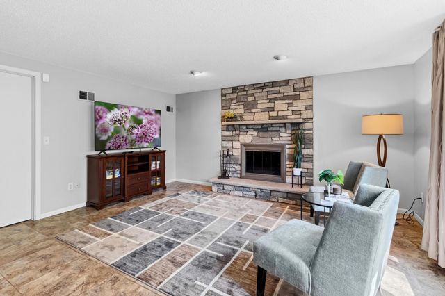 4030 Mackubin Street, Shoreview, MN 55126