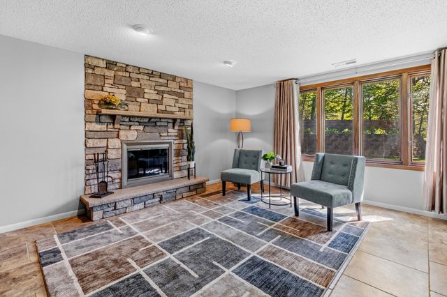 4030 Mackubin Street, Shoreview, MN 55126