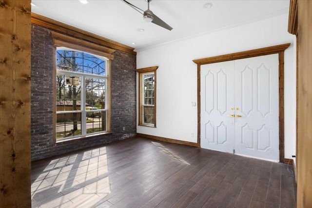 501 S Harrison, Longview, TX 75601