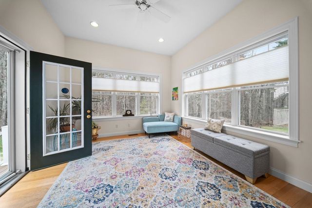38 Tansy Avenue, Stratham, NH 03885