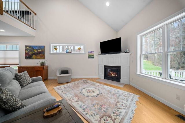 38 Tansy Avenue, Stratham, NH 03885
