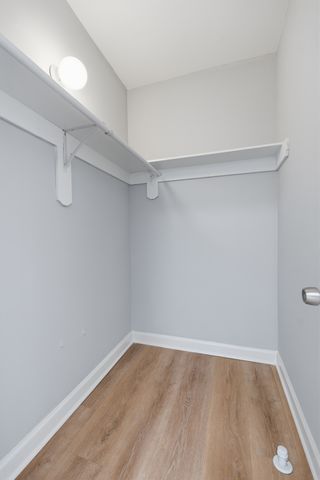 5710 N WINTHROP Avenue 306, Chicago, IL 60660