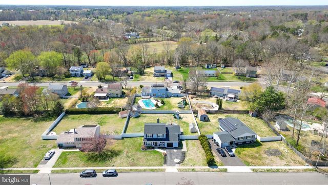 6 E JUDITH DR, Hammonton, NJ 08037