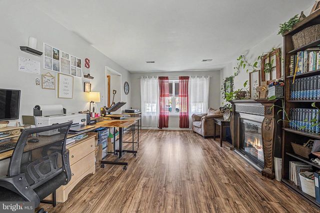 6 E JUDITH DR, Hammonton, NJ 08037