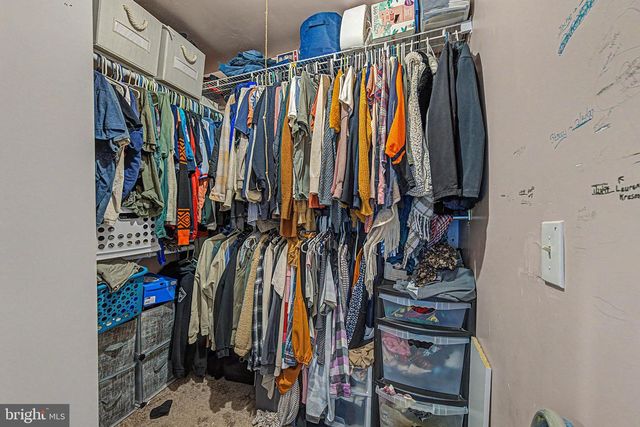 6 E JUDITH DR, Hammonton, NJ 08037