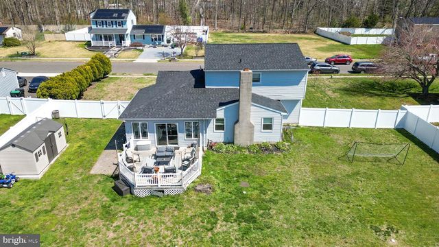 6 E JUDITH DR, Hammonton, NJ 08037