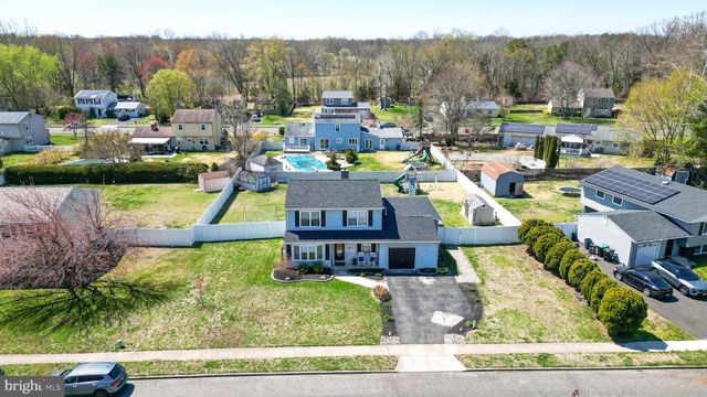 6 E JUDITH DR, Hammonton, NJ 08037