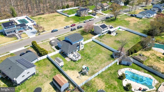 6 E JUDITH DR, Hammonton, NJ 08037