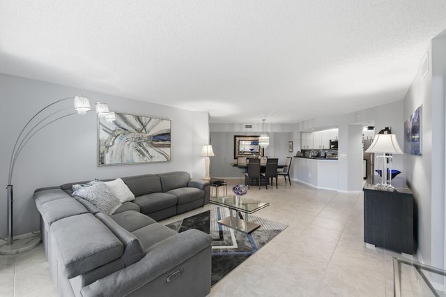 9587 Weldon Circle B308, Tamarac, FL 33321