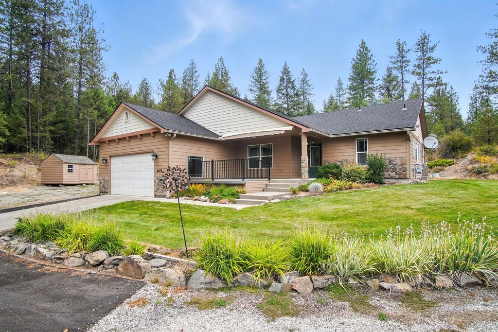 2419 E Canter Ln, Deer Park, WA 99006