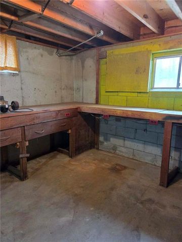 904 S 5th Street, Savannah, MO 64485