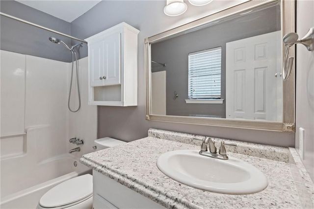 5366 Scanlan Way E, Satsuma, AL 36572