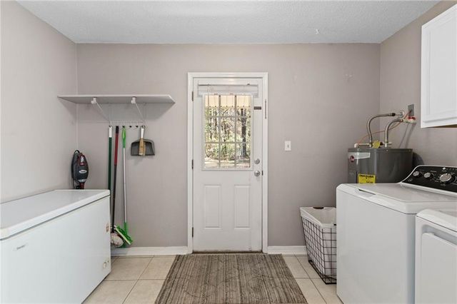 5366 Scanlan Way E, Satsuma, AL 36572