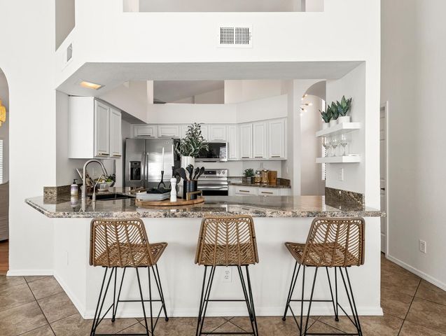 1110 N Gull Haven Court, Gilbert, AZ 85234