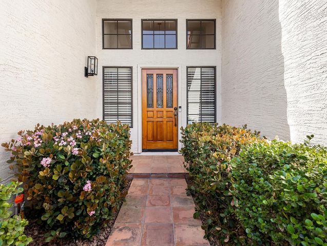 1110 N Gull Haven Court, Gilbert, AZ 85234