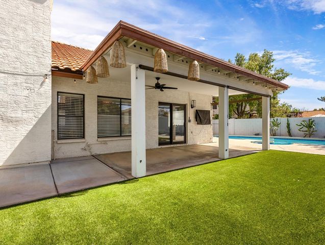 1110 N Gull Haven Court, Gilbert, AZ 85234