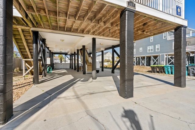 217 S Waccamaw Ave., Garden City Beach, SC 29576