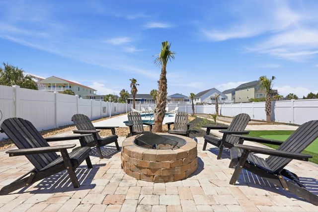 217 S Waccamaw Ave., Garden City Beach, SC 29576