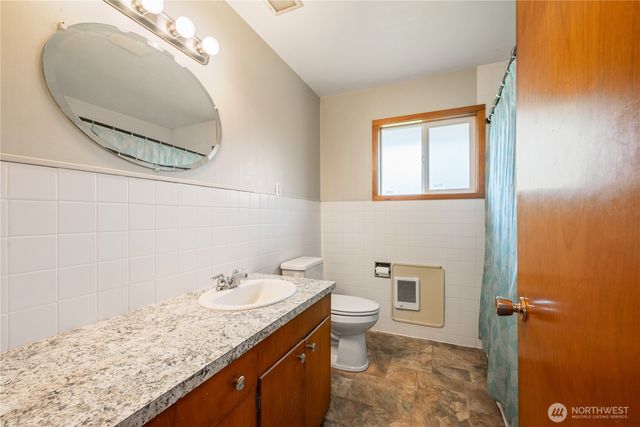 301 Cedar Street, Toledo, WA 98591