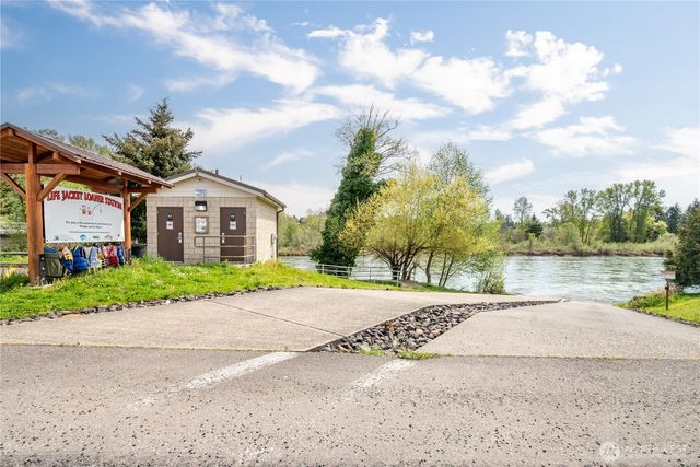 301 Cedar Street, Toledo, WA 98591