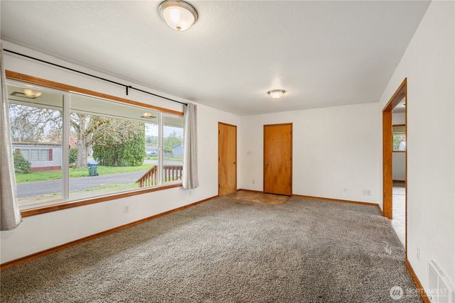 301 Cedar Street, Toledo, WA 98591