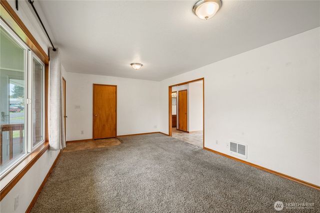 301 Cedar Street, Toledo, WA 98591