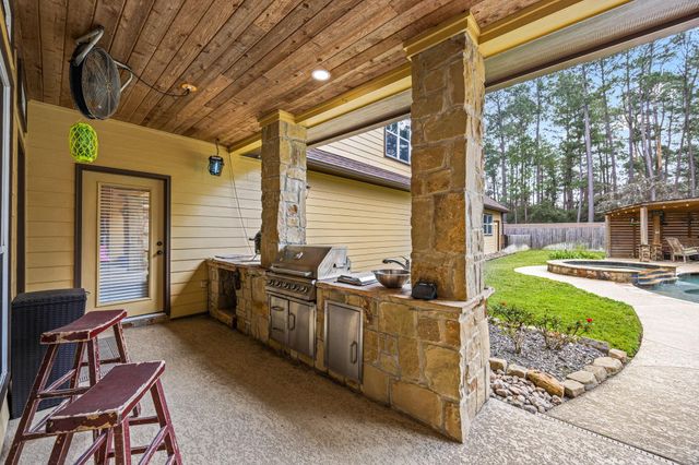 24466 Pipestem Drive, Magnolia, TX 77355