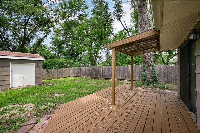 704 S Cedar Street, Belton, MO 64012