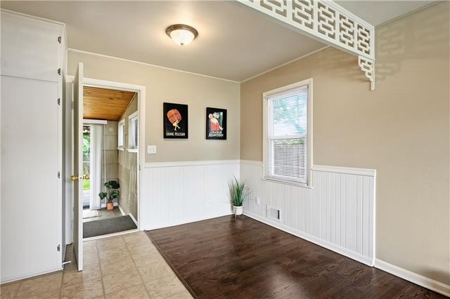 704 S Cedar Street, Belton, MO 64012