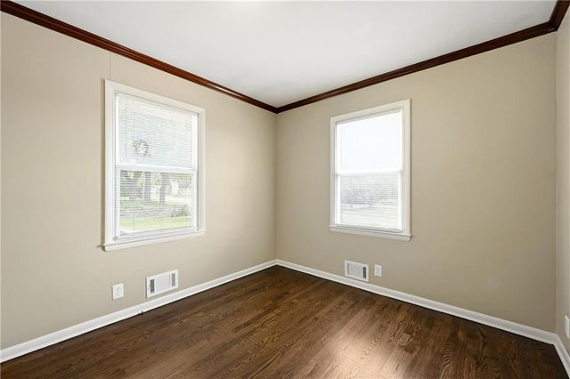 704 S Cedar Street, Belton, MO 64012