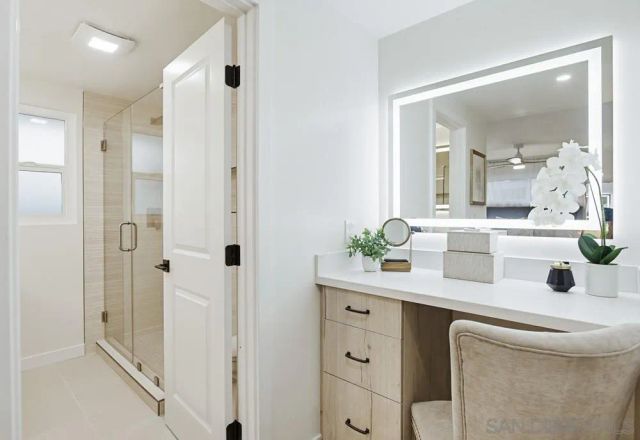 3052 Award Row, San Diego, CA 92122