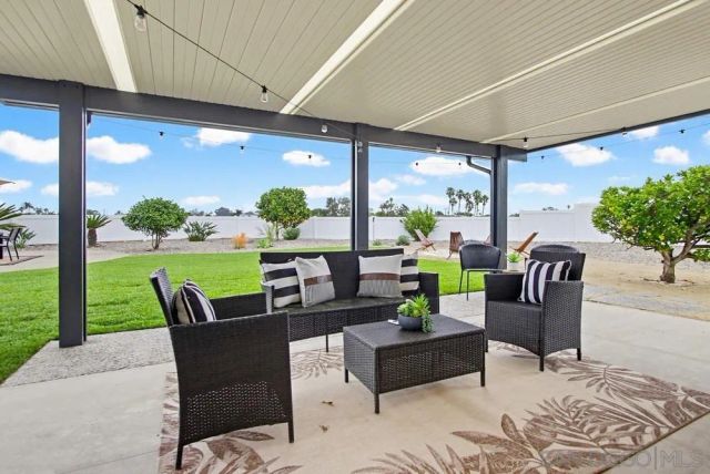 3052 Award Row, San Diego, CA 92122