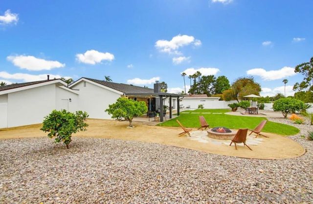 3052 Award Row, San Diego, CA 92122