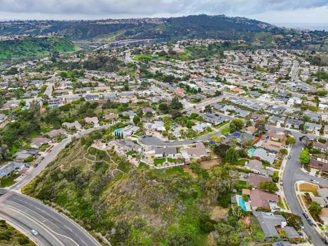 3052 Award Row, San Diego, CA 92122