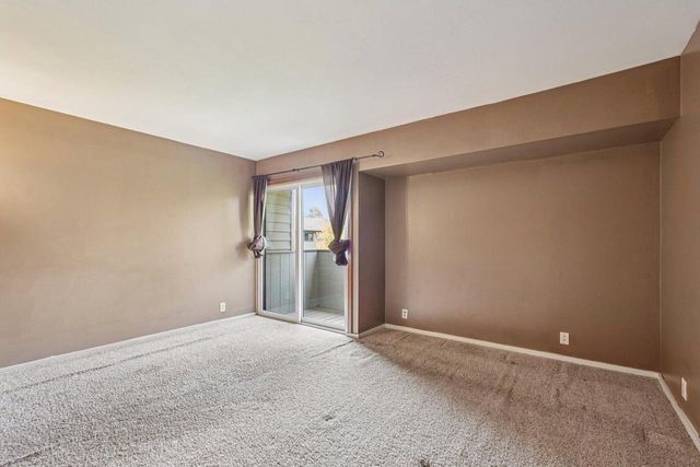 9211 N 70th STREET, Milwaukee, WI 53223