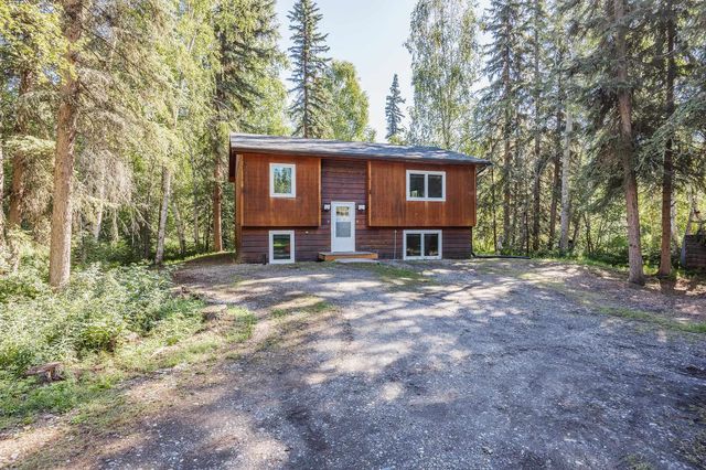 3124 TREATY STREET, North Pole, AK 99705
