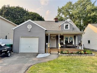 64 Garford Road, Irondequoit, NY 14622