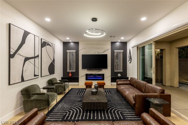 767 Glowing Horizon Street, Henderson, NV 89052