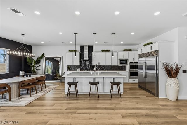 767 Glowing Horizon Street, Henderson, NV 89052