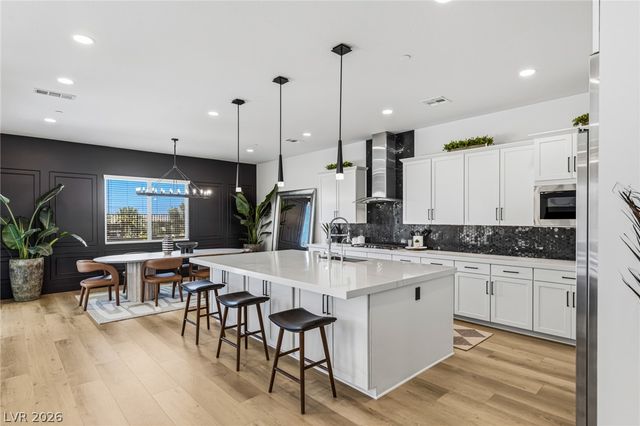 767 Glowing Horizon Street, Henderson, NV 89052