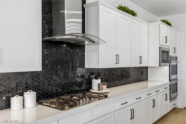 767 Glowing Horizon Street, Henderson, NV 89052