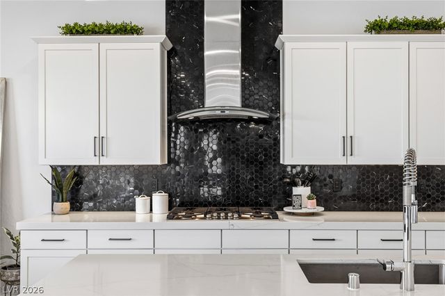 767 Glowing Horizon Street, Henderson, NV 89052