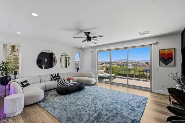 767 Glowing Horizon Street, Henderson, NV 89052