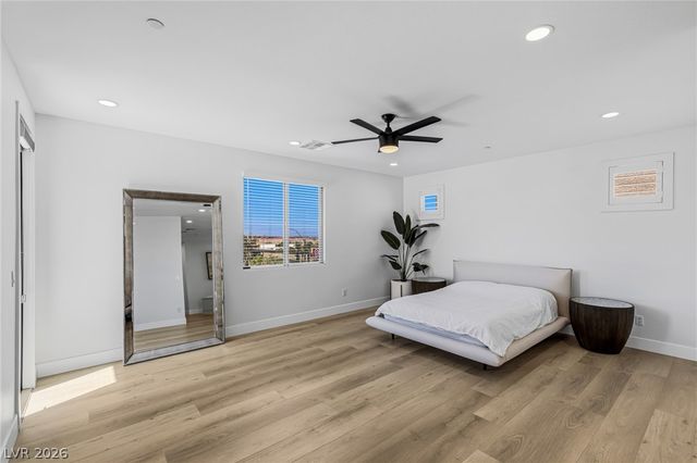 767 Glowing Horizon Street, Henderson, NV 89052