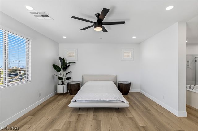767 Glowing Horizon Street, Henderson, NV 89052