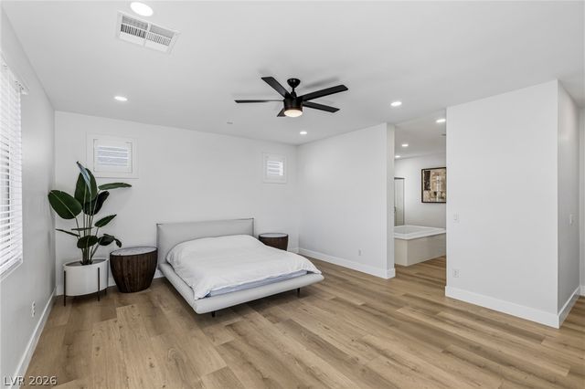 767 Glowing Horizon Street, Henderson, NV 89052
