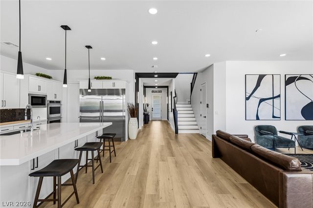 767 Glowing Horizon Street, Henderson, NV 89052