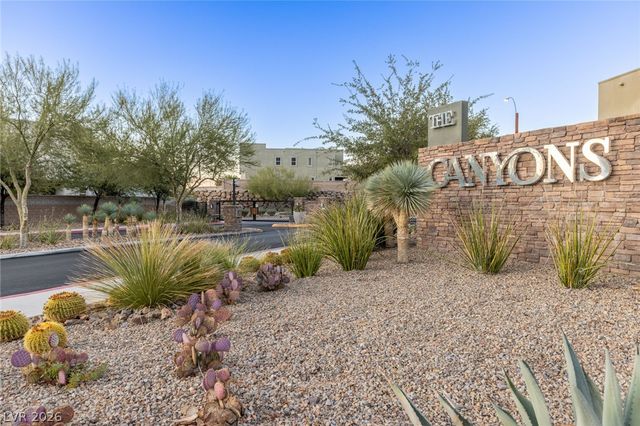 767 Glowing Horizon Street, Henderson, NV 89052